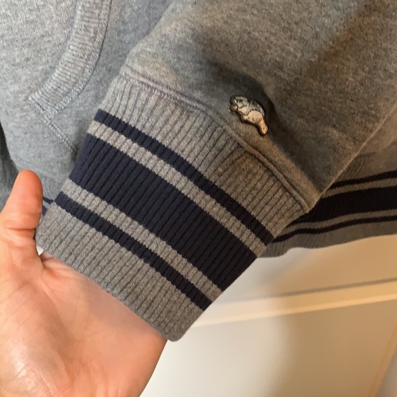 Maple Leafs NHL Small Roots Hoodie Sweatshirt - Picture 10 of 11